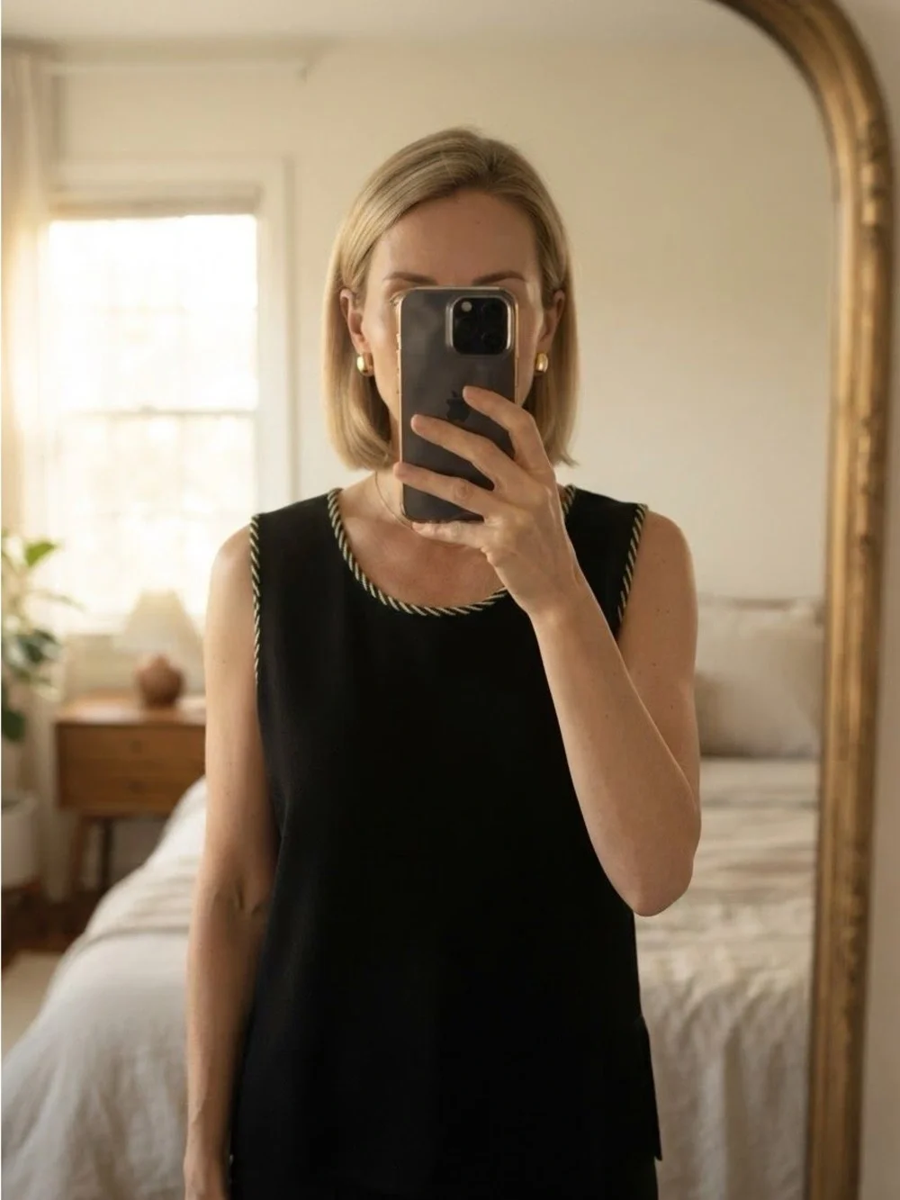 N/A elegant black
